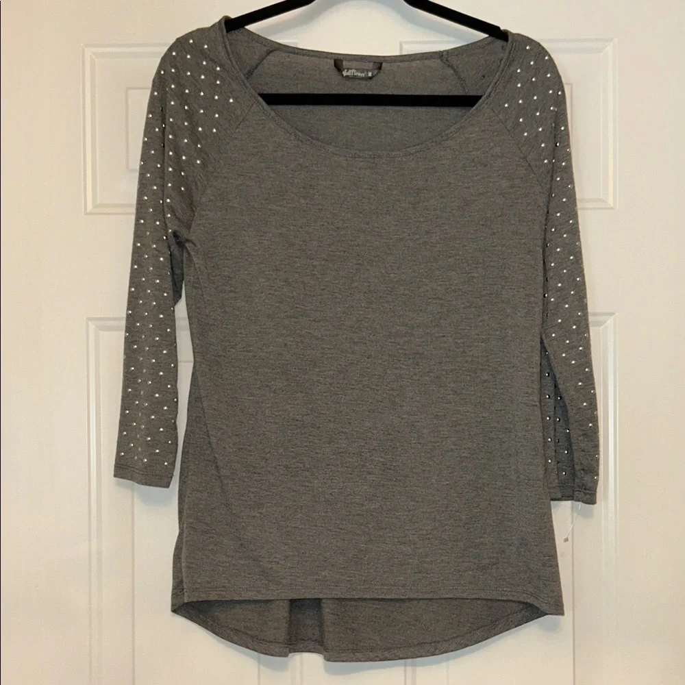 Wallflower Studded Long Sleeve Top Gray Silver M Casual Pullover Glam